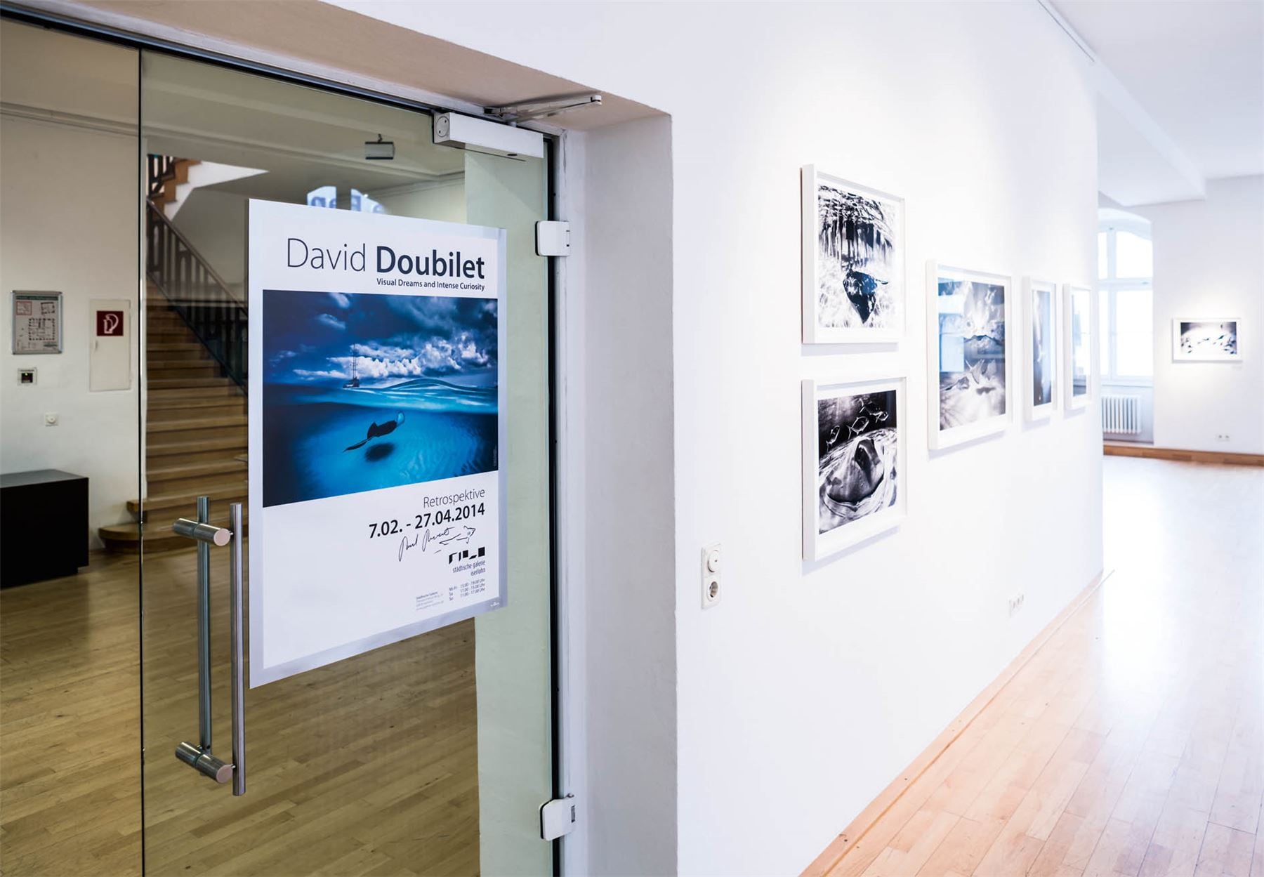 Durable DURAFRAME Self-Adhesive Wall Poster Window Sign Holder Frame UV | Magnetic Cover | A1 Silver